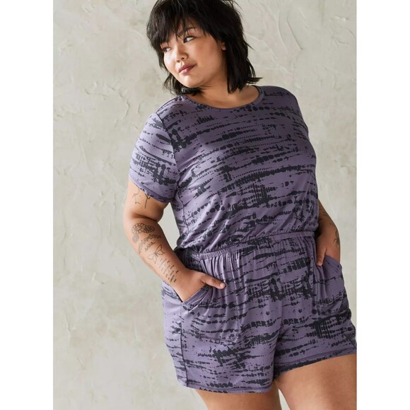 NWT Torrid Super Soft Elastic Waist Purple Lounge Romper 4X / 26 Plus - Picture 2 of 4